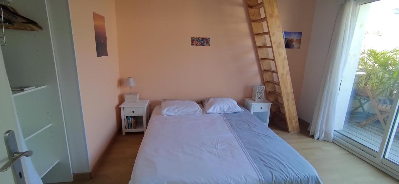 Belle Chambre Sur Terrasse A 3 Min De La Gare Bordeaux Eksteriør billede