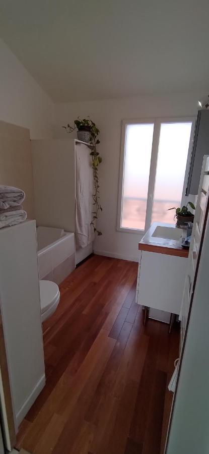Belle Chambre Sur Terrasse A 3 Min De La Gare Bordeaux Eksteriør billede